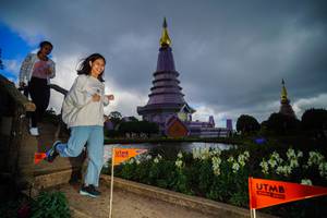 BIB: 
                            <button type="button" onclick="openModal(19229338)" class="btn btn-primary btn-sm float-right btn-popup" data-toggle="modal" data-target=".modal-high-quality">
                        <i class="fas fa-shopping-cart"></i> Add to Cart
                    </button>
                                            <button type="button" onclick="isThisMe(19229338, true)" class="btn btn-success btn-sm float-right btn-popup btn-isme hidden" data-toggle="tooltip" data-placement="bottom" title="นี่คือรูปของคุณใช่ไหม คลิกที่นี่เพื่อเอาเข้าอัลบั้ม">
                        <i class="fas fa-plus"></i> Add to album
                    </button>
                    <button type="button" onclick="isThisMe(19229338, false)" class="btn btn-warning btn-sm float-right btn-popup btn-isnotme hidden">
                        <i class="fas fa-ban"></i> Remove from album
                    </button>